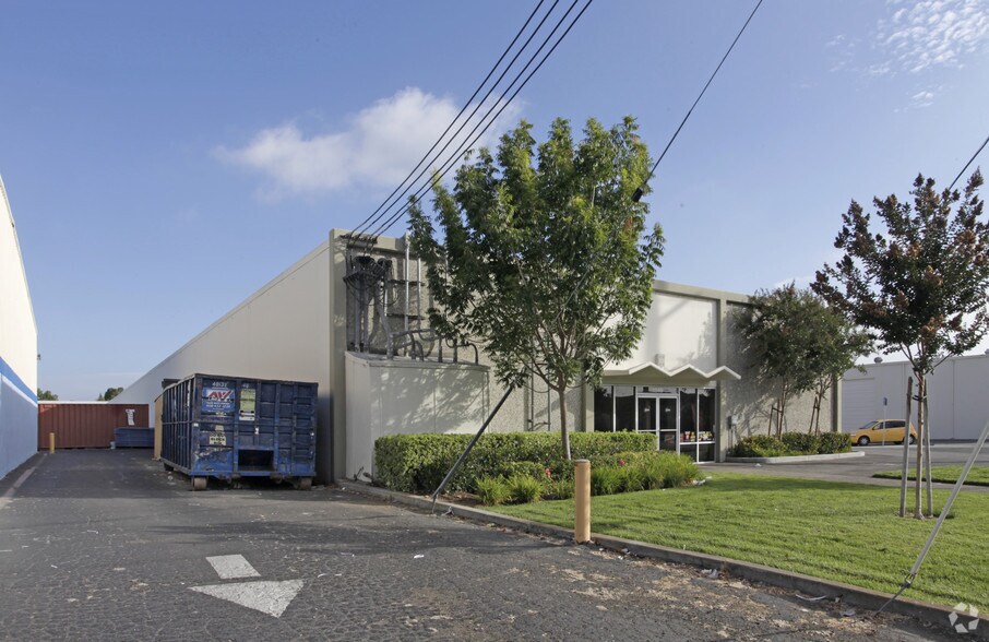 1805-1839 Walsh Ave, Santa Clara, CA à louer - Photo de l’immeuble – Image 3 sur 3