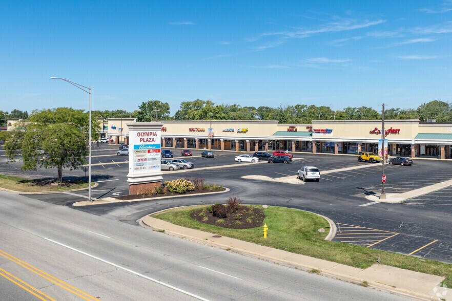 77-199 W Joe Orr Rd, Chicago Heights, IL à louer - Photo de l’immeuble – Image 3 sur 20