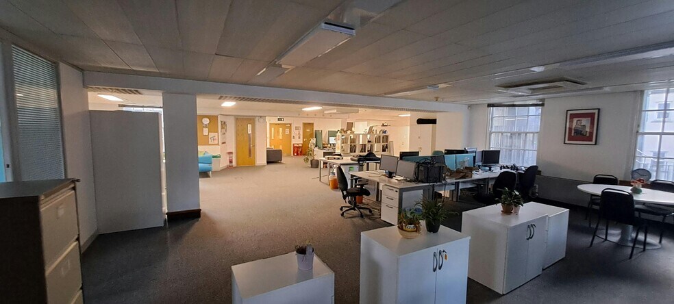 2 Bartholomews, Brighton à louer - Photo de l’immeuble – Image 3 sur 38