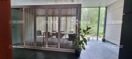 Bureau dans Lyon à louer Photo de l’immeuble– Image 2 sur 9