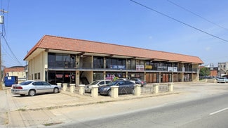 Plus de détails pour 210 S 4th St, Chickasha, OK - Local commercial à louer