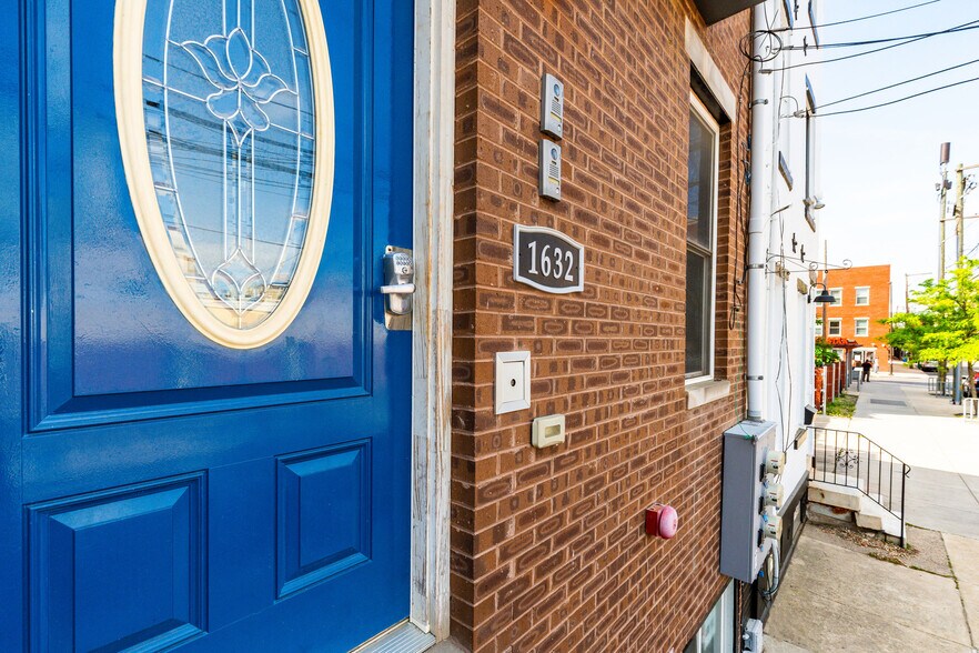 1632 N Sydenham St, Philadelphia, PA à vendre - Photo de l’immeuble – Image 3 sur 16