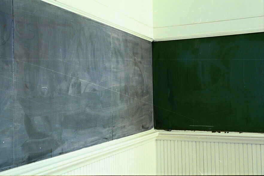 25 Hastings Ave, Oakdale, PA à louer - Photo de l’immeuble – Image 2 sur 12