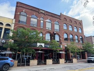 Plus de détails pour 205 E Washington St, Ann Arbor, MI - Bureau à louer