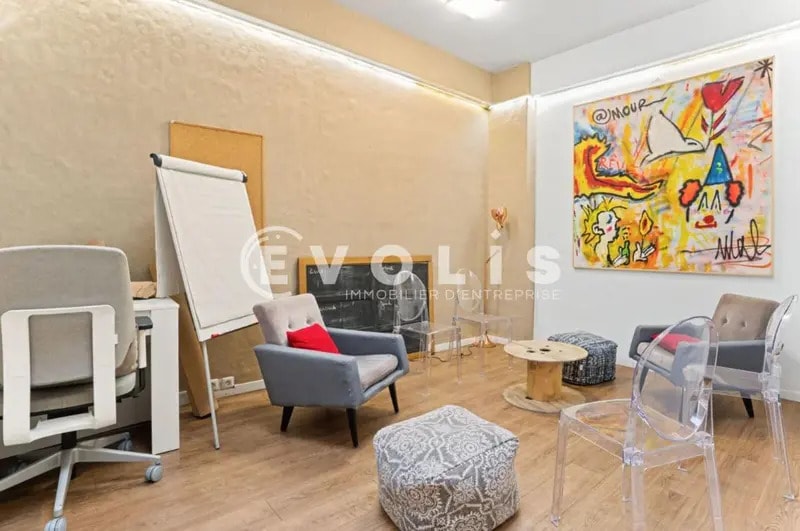 Bureau dans Paris à louer - Photo intérieure – Image 2 sur 4