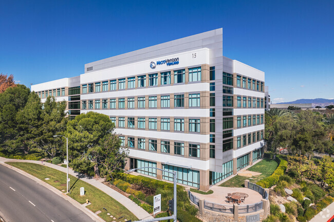 Plus de détails pour 15 Enterprise, Aliso Viejo, CA - Bureau à louer