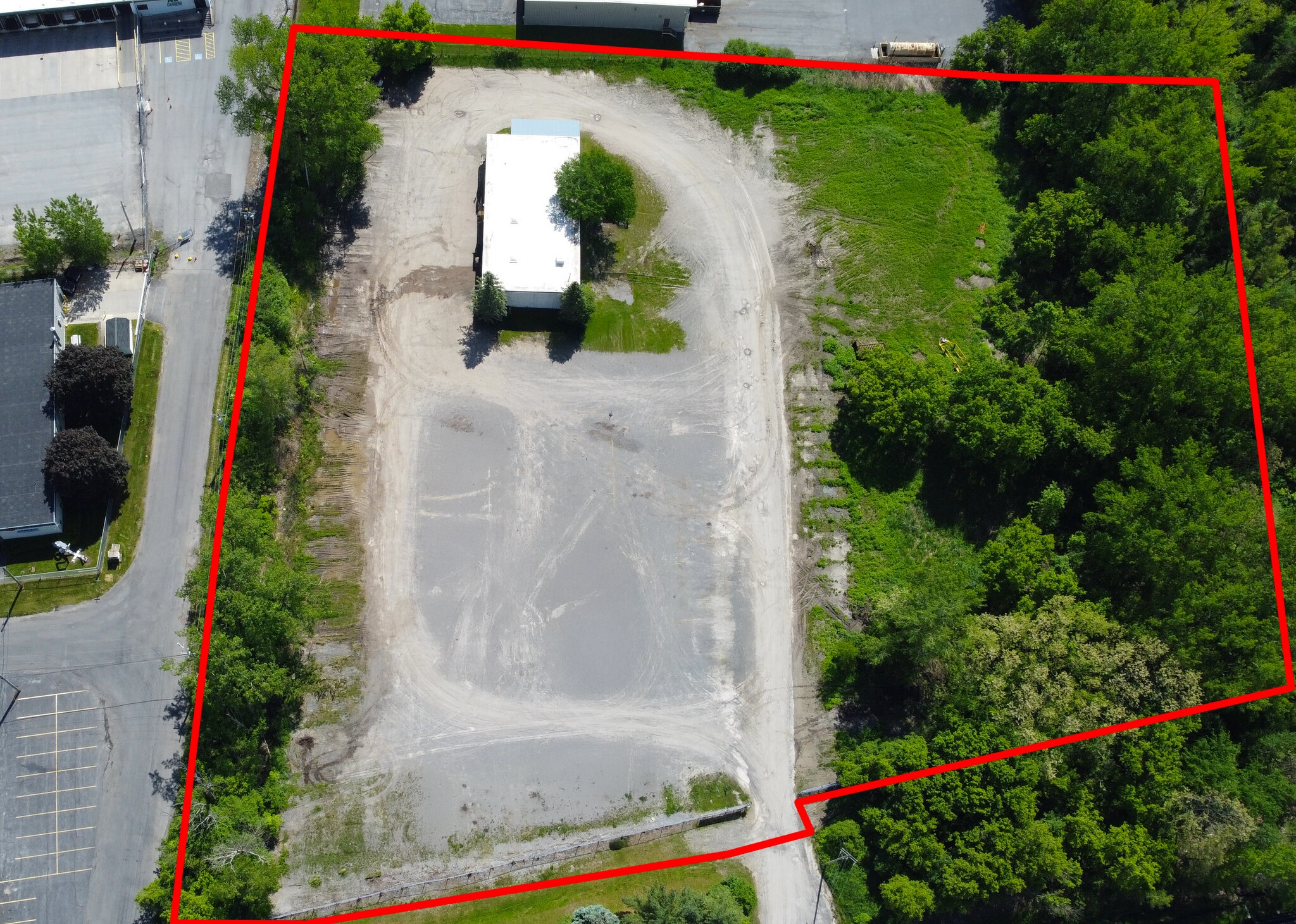 6708 Townline Rd, Syracuse, NY à louer Photo principale– Image 1 sur 8