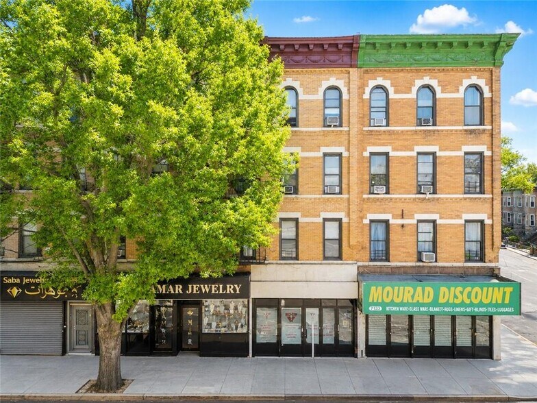 7127 5th Ave, Brooklyn, NY à vendre - Photo principale – Image 1 sur 16