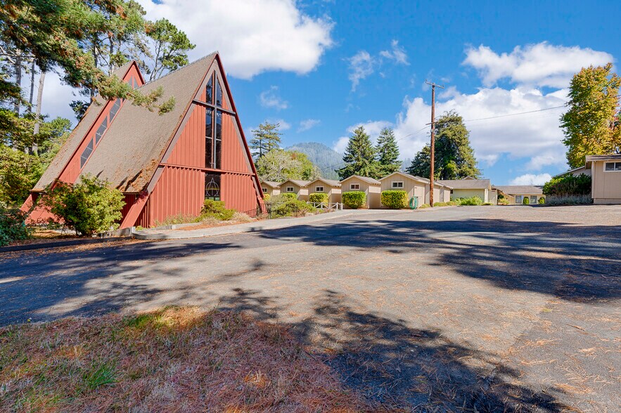 22776 Moscow Road rd, Monte Rio, CA à vendre - Photo de l’immeuble – Image 3 sur 14
