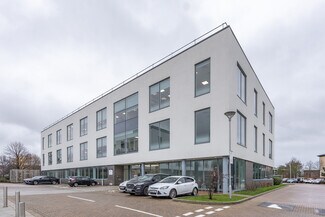 Plus de détails pour Unit 5220 Delta Way, Brockworth - Bureau à louer