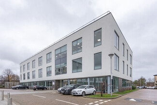 Plus de détails pour Unit 5220 Delta Way, Brockworth - Bureau à louer