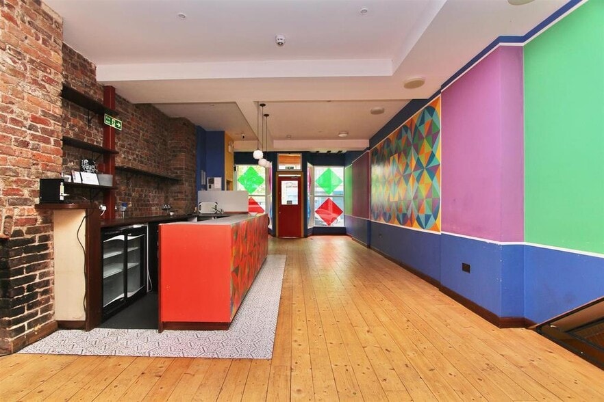8 Cazenove Rd, Londres à louer - Photo intérieure – Image 3 sur 15