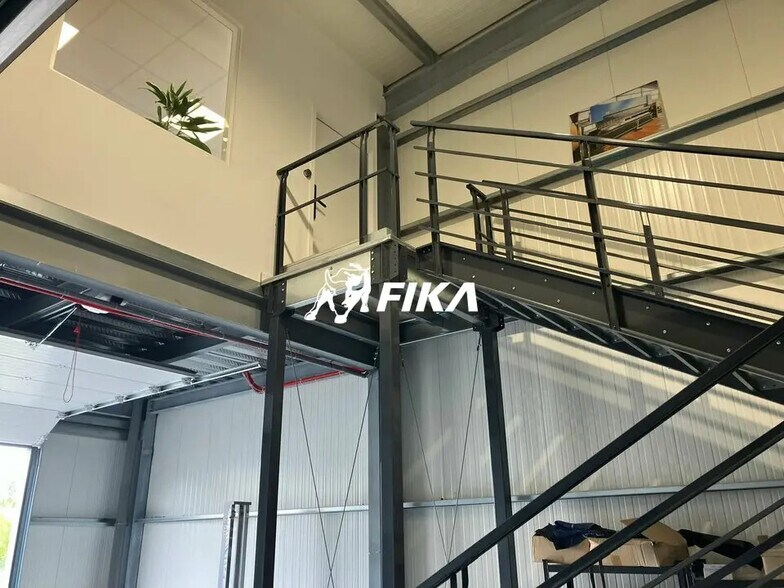 Local d'activités dans Castanet-Tolosan à vendre - Photo intérieure – Image 3 sur 6