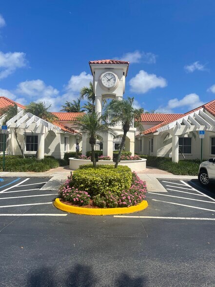 7765 SW 87th Ave, Miami, FL à vendre - Photo de l’immeuble – Image 2 sur 8