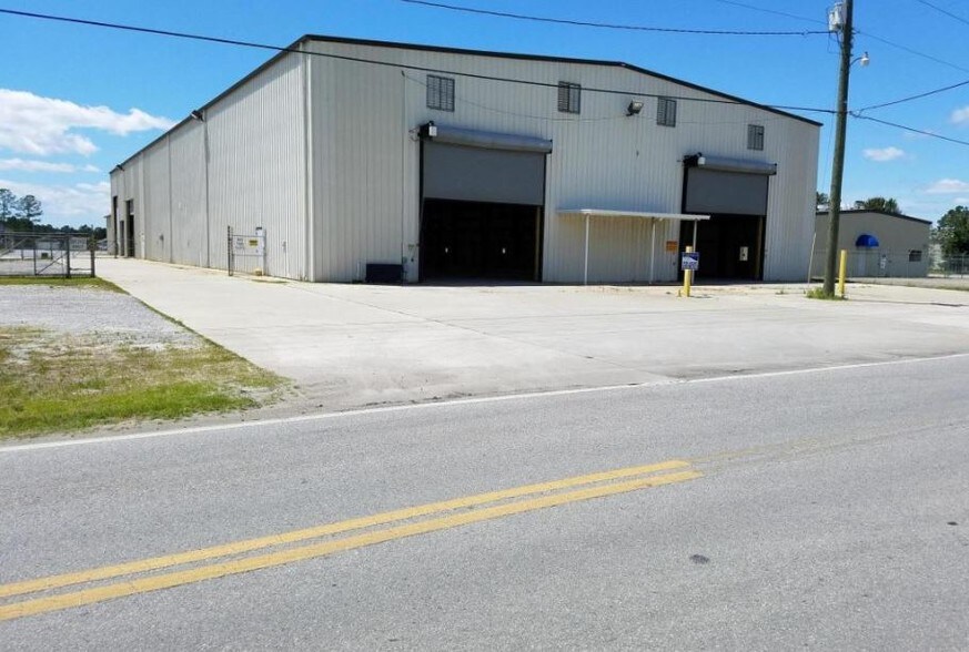 6513 Bay Line Dr, Panama City, FL à vendre - Photo de l’immeuble – Image 3 sur 18