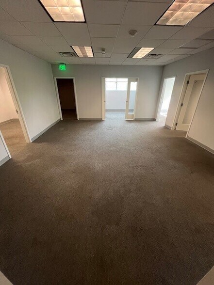 2550 S Bayshore Dr, Coconut Grove, FL à louer - Photo de l’immeuble – Image 3 sur 13