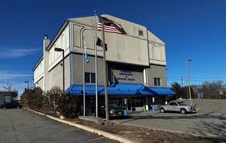 Plus de détails pour 77 Queen Rd, Iselin, NJ - Industriel/Logistique à vendre