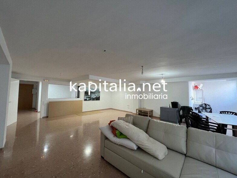 Local commercial dans Ontinyent, Valencia à vendre - Photo de l’immeuble – Image 3 sur 14
