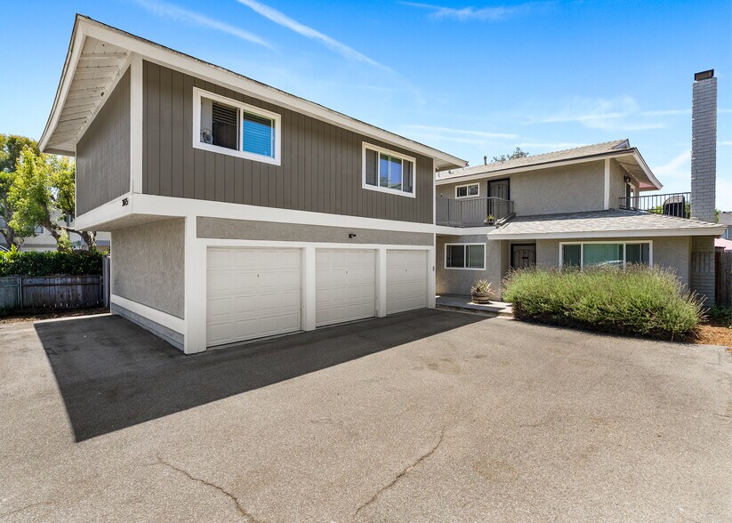 3025 Jeffrey Dr, Costa Mesa, CA à vendre - Photo de l’immeuble – Image 2 sur 8