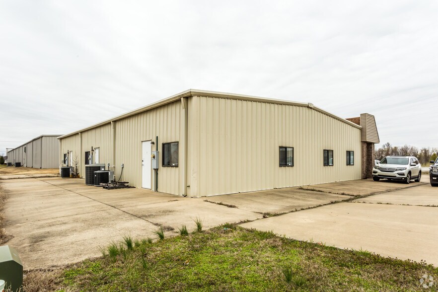 3009 Turman Dr, Jonesboro, AR à louer - Photo de l’immeuble – Image 3 sur 5