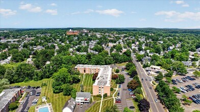 303 W State St, Doylestown, PA - Vue aérienne vue de carte - Image1
