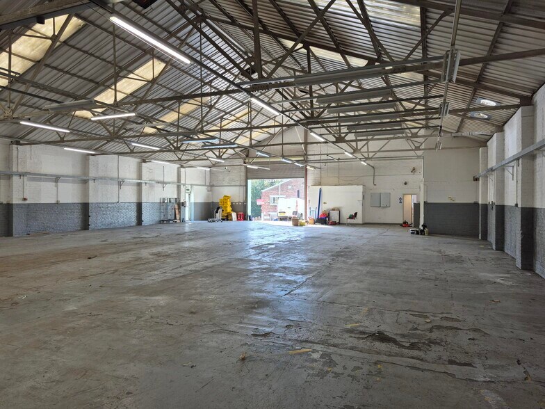 1 Wolterton Rd, Poole à louer - Photo de l’immeuble – Image 3 sur 8
