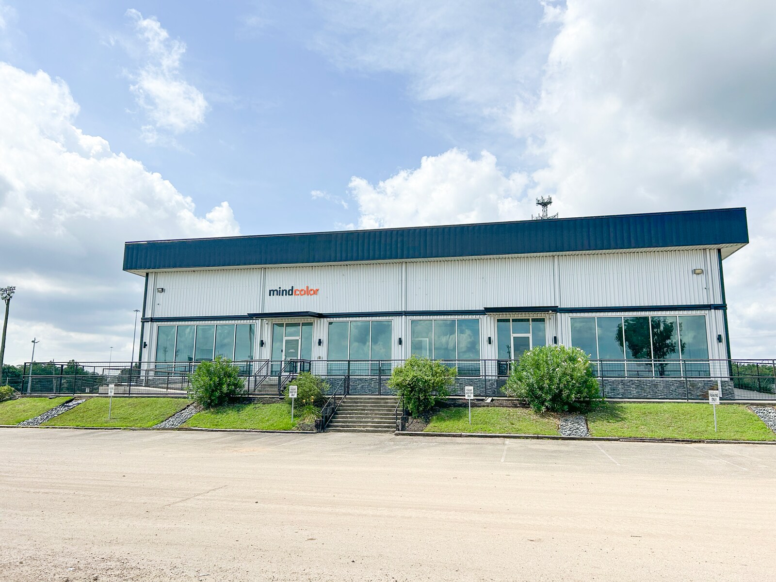 15102 Interstate 45, Conroe, TX à louer Photo de l’immeuble– Image 1 sur 17