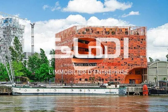 Plus de détails pour Bureau à louer