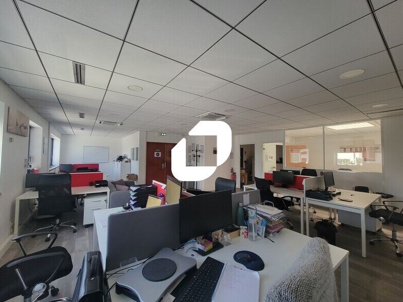 Bureau dans Palaiseau à louer - Photo de l’immeuble – Image 3 sur 19