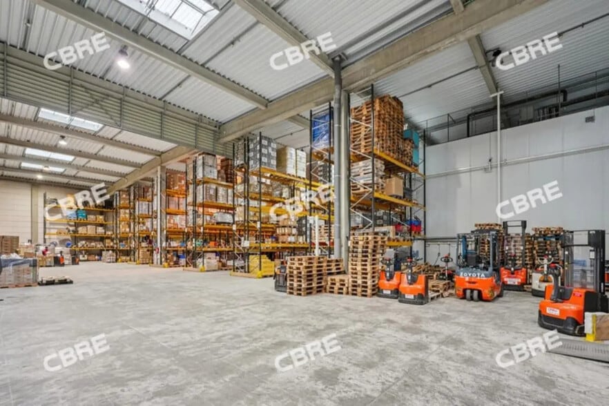 Bureau dans Gennevilliers à louer - Photo intérieure – Image 3 sur 7