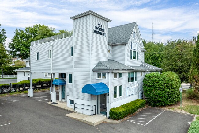 Plus de détails pour 914 Clifton Ave, Clifton, NJ - Bureau aux enchères