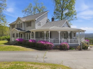 Plus de détails pour 120 Milford Hill Ln, Milford, PA - Local d’activités à vendre