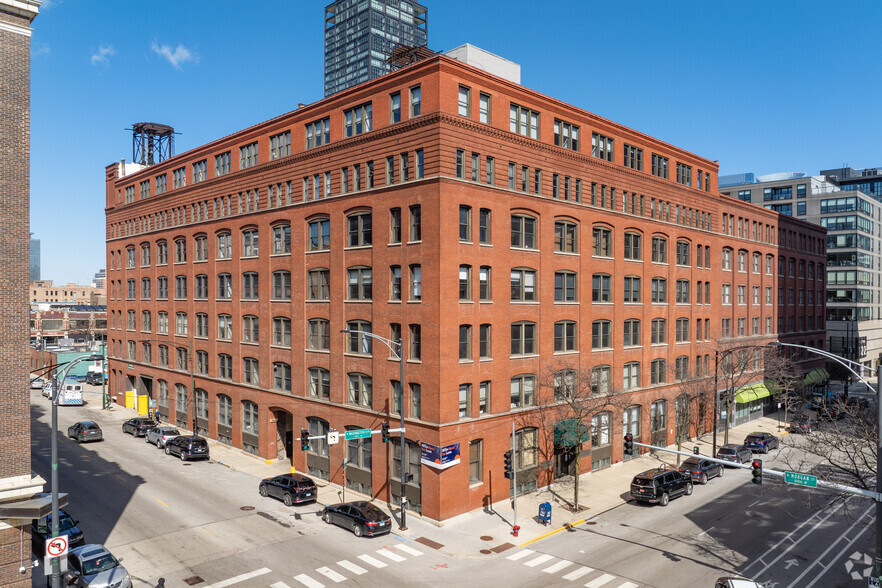 954 W Washington Blvd, Chicago, IL à louer - Photo de l’immeuble – Image 1 sur 4