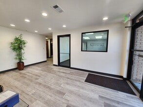 3040 N Hemlock Cir, Broken Arrow, OK à louer Photo intérieure– Image 2 sur 7