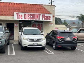 8414-8432 Sunland Blvd, Sun Valley, CA à louer Photo de l’immeuble– Image 1 sur 4