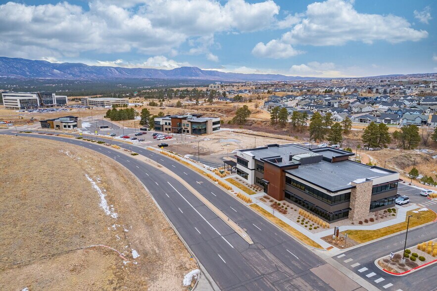 9516 Federal Dr, Colorado Springs, CO à vendre - Photo de l’immeuble – Image 2 sur 7