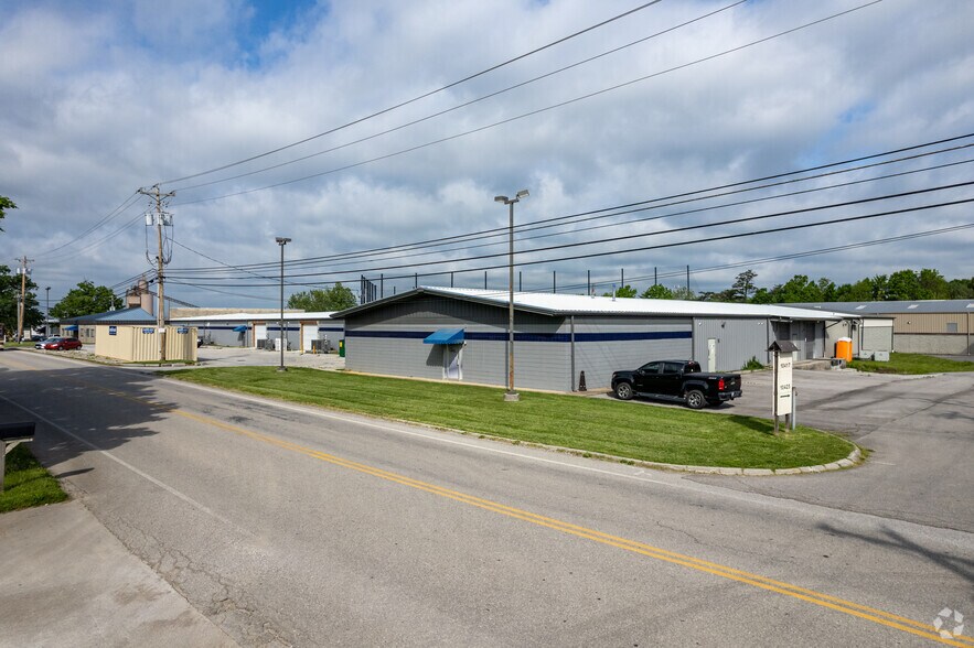 10425-10425 Lexington Dr, Knoxville, TN à louer - Photo principale – Image 1 sur 5