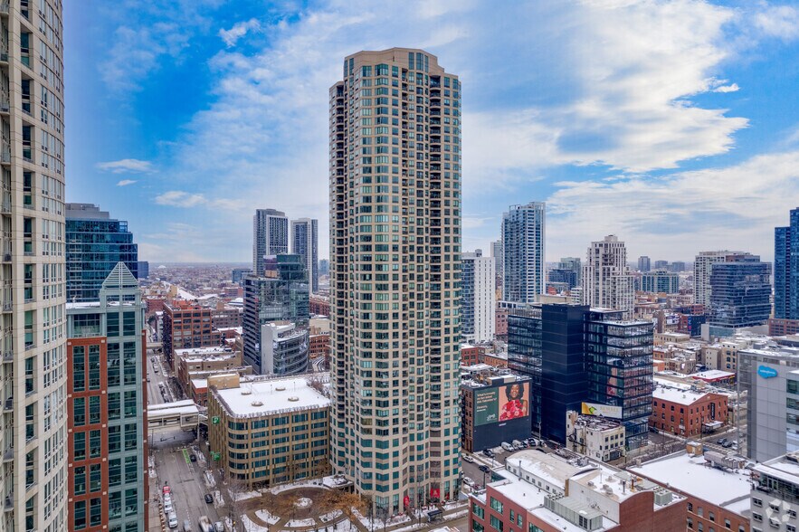 400 N LaSalle St, Chicago, IL à louer - Photo principale – Image 1 sur 4