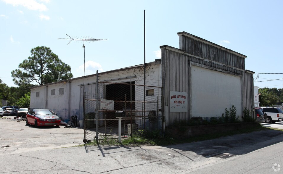 407 N Pine St, Palatka, FL à louer - Photo de l’immeuble – Image 1 sur 2