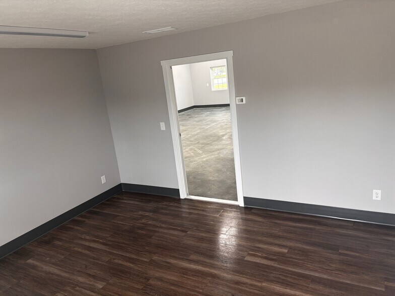 1401 Amy Ln, Franklin, IN à vendre - Photo intérieure – Image 3 sur 15