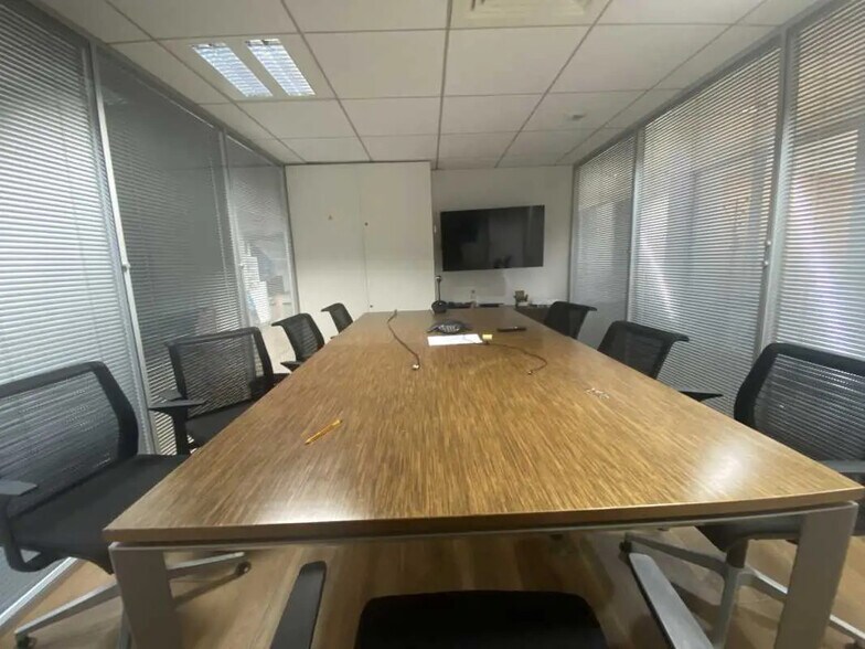 Bureau dans Lyon à vendre - Photo de l’immeuble – Image 3 sur 11