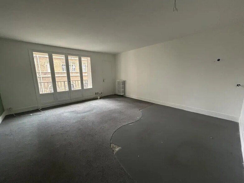 Bureau dans Paris à louer - Photo de l’immeuble – Image 3 sur 7