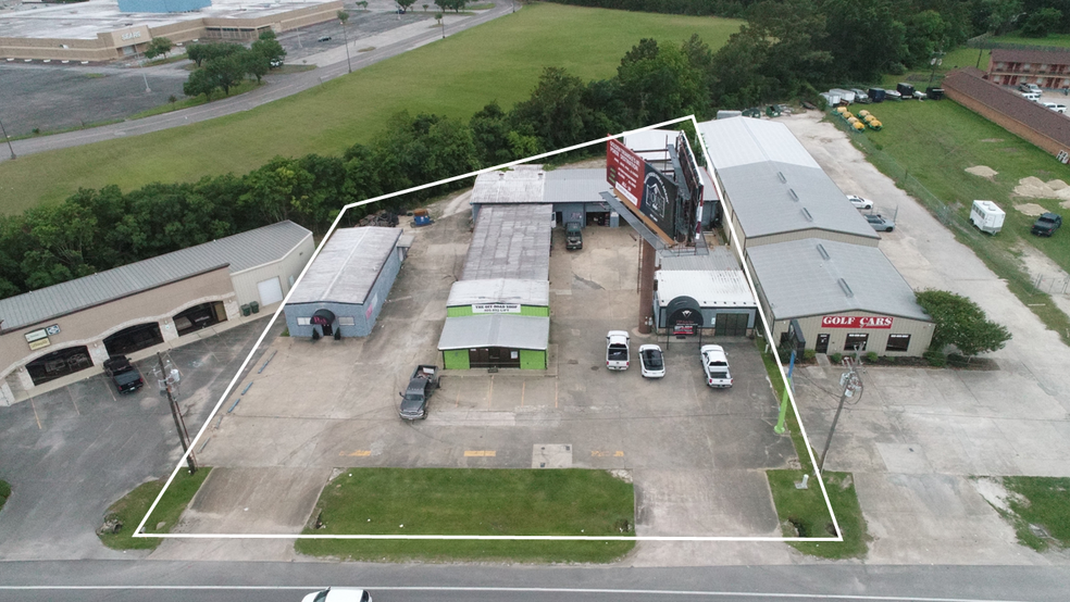 6555 Eastex Fwy, Beaumont, TX à vendre - Photo de l’immeuble – Image 2 sur 6
