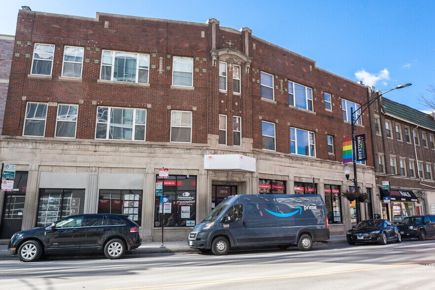 3916 N Broadway St, Chicago, IL à louer - Photo de l’immeuble – Image 2 sur 17
