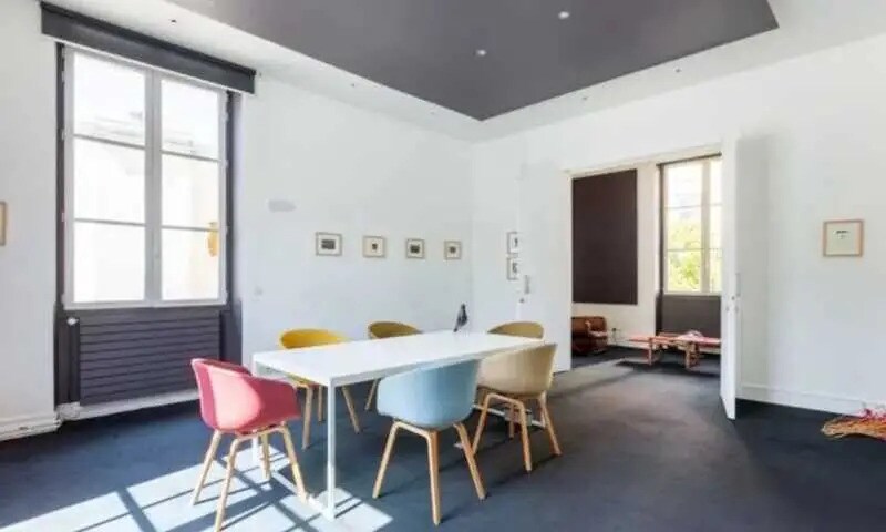 Bureau dans Paris à louer - Photo de l’immeuble – Image 2 sur 4