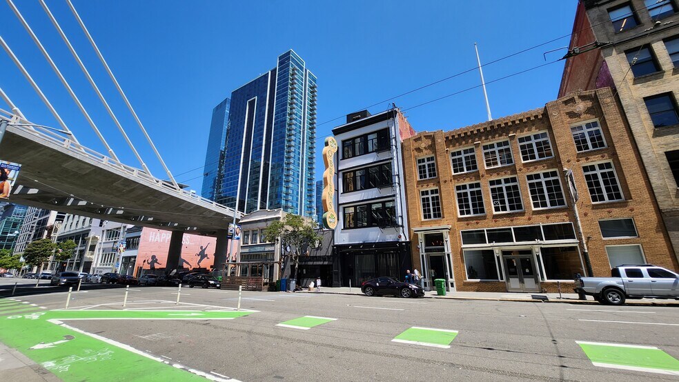 577 Howard St, San Francisco, CA à louer - Photo de l’immeuble – Image 3 sur 18