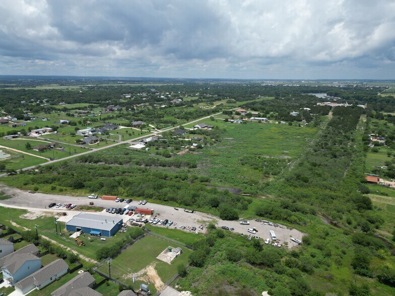 190 Schumanns Beach Rd, New Braunfels, TX à vendre - Aérien – Image 2 sur 3