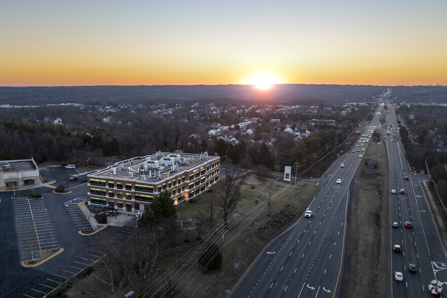 21335 Signal Hill Plaza, Sterling, VA à louer - Photo de l’immeuble – Image 3 sur 23