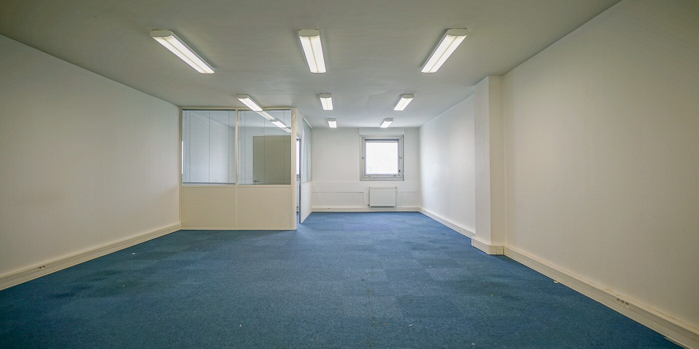 Bureau dans Saint-Ouen-sur-Seine à louer Photo de l’immeuble– Image 1 sur 10
