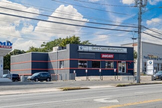 Plus de détails pour 2070 Jericho Tpke, New Hyde Park, NY - Local d'activités à louer